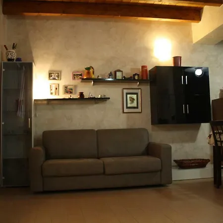 Casa-b&b Bouganville Attico 85 Mq Frühstückspension