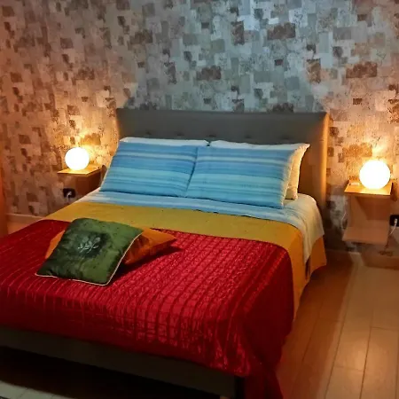 Casa-b&b Bouganville Attico 85 Mq