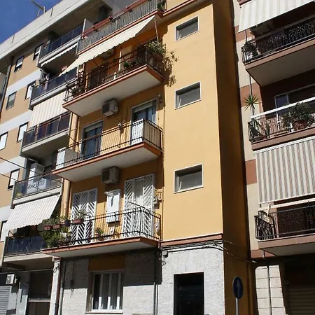 Casa-b&b Bouganville Attico 85 Mq Bed & Breakfast Barletta